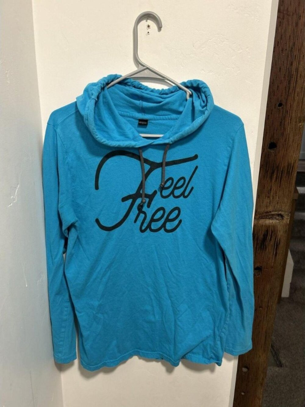 Anvil Feel Free Blue Lightweight Hoodie 100% Cotton Medium